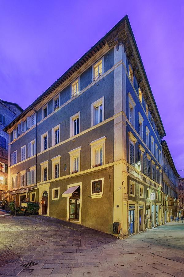 Bed and Breakfast Residenza D'Epoca Le Aquile Siena Zewnętrze zdjęcie